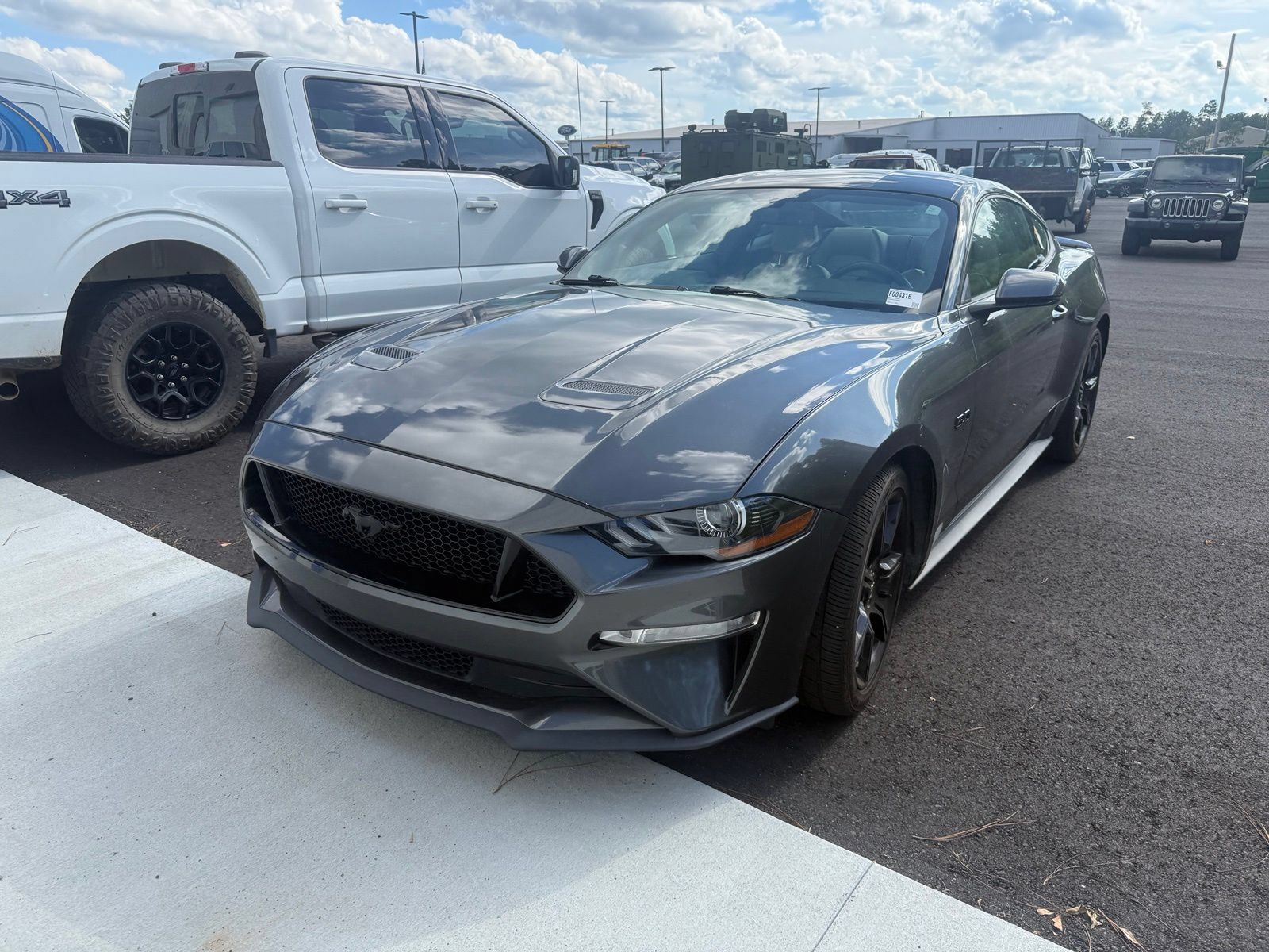 Used 2020 Ford Mustang GT Premium w/ Black Accent Package RWD image 3