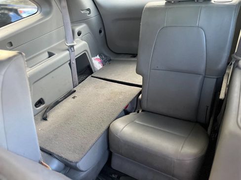 Used 2008 Suzuki XL7 Luxury image 18