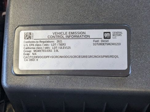 Used 2021 GMC Sierra 1500 SLT w/ X31 Off-Road Package AWD/4WD image 26