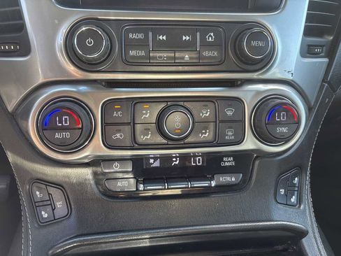 Used 2016 Chevrolet Suburban LTZ image 17