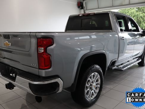 Used 2024 Chevrolet Silverado 2500 LTZ w/ LTZ Premium Package AWD/4WD image 5