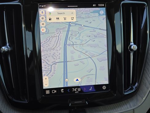 Used 2023 Volvo XC60 B5 Plus w/ Climate Package image 22