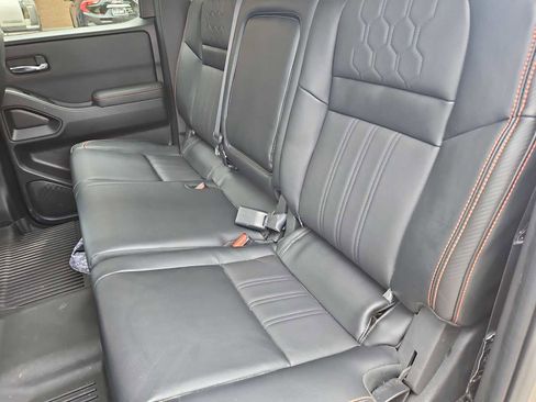 Used 2023 Nissan Frontier PRO-4X w/ Pro-4X Premium Package AWD/4WD image 39