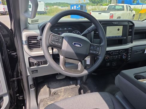 New 2025 Ford F250 XL w/ XL Driver Assist Package image 13