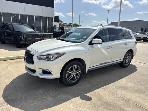 Used 2020 INFINITI QX60 Luxe AWD/4WD image 2