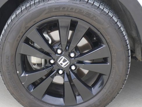 Used 2020 Honda HR-V EX-L image 4
