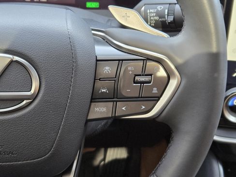 Used 2023 Lexus RZ 450e Premium w/ Accessory Package (Z1) image 38