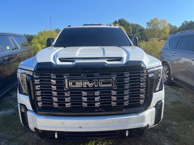 Used 2026 GMC Sierra 3500 Denali Ultimate AWD/4WD image 12