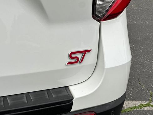 Used 2020 Ford Explorer ST w/ Premium Technology Package image 27