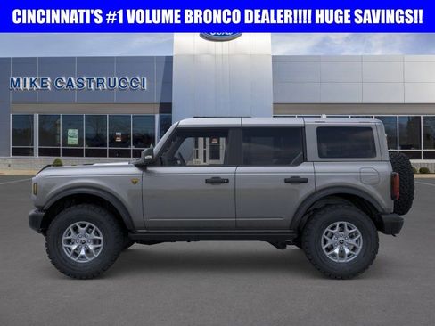 New 2025 Ford Bronco Badlands AWD/4WD image 3