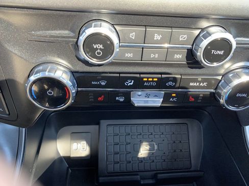 Used 2024 Ford F150 XLT w/ Equipment Group 303A High AWD/4WD image 17