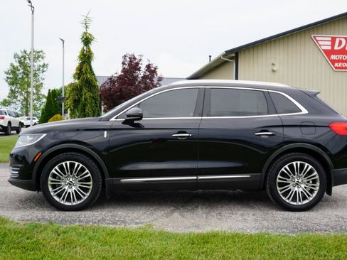 Used 2018 Lincoln MKX Reserve w/ Driver Assistance Package AWD/4WD image 30