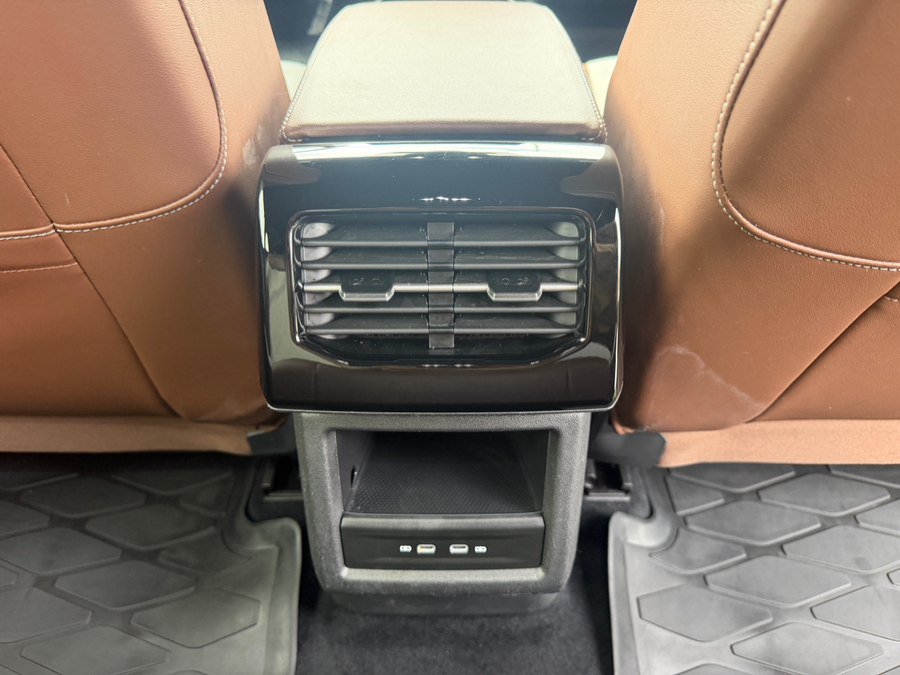 Used 2023 Volkswagen ID.4 Pro RWD image 39