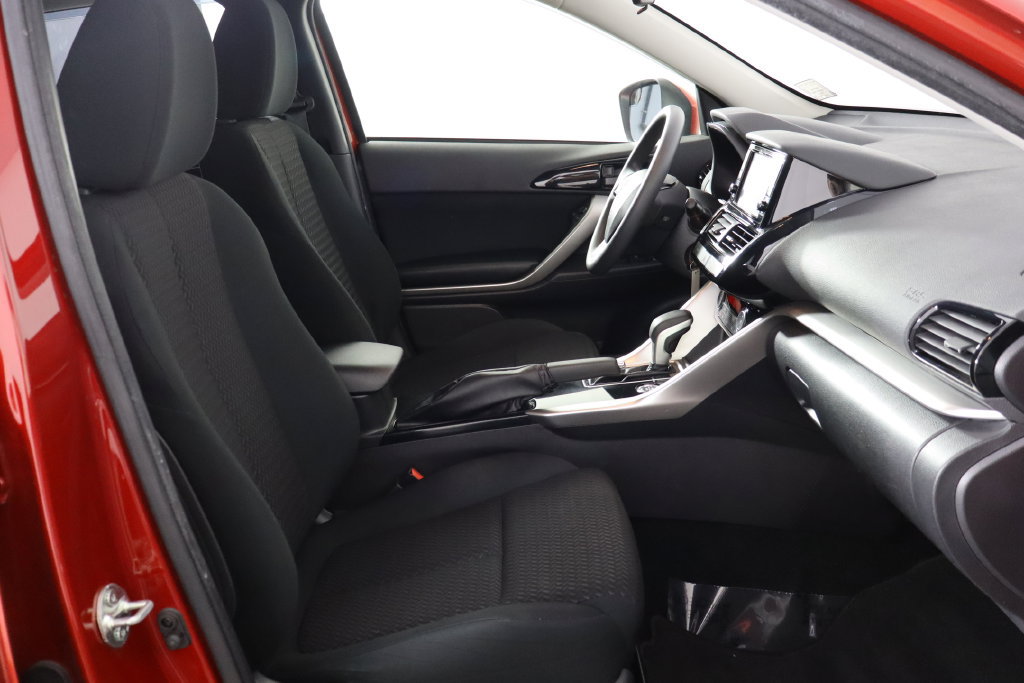 Used 2023 Mitsubishi Eclipse Cross ES AWD/4WD image 17