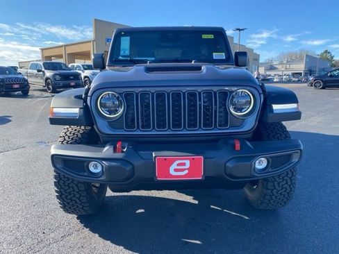 New 2026 Jeep Wrangler Unlimited Rubicon image 2