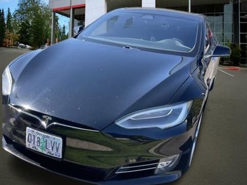 Used 2017 Tesla Model S 100D AWD/4WD image 19