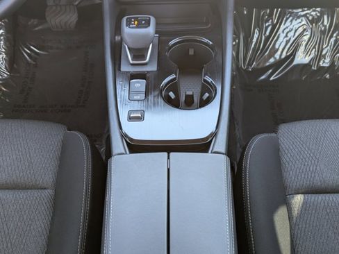 Certified 2025 Nissan Rogue SV image 21