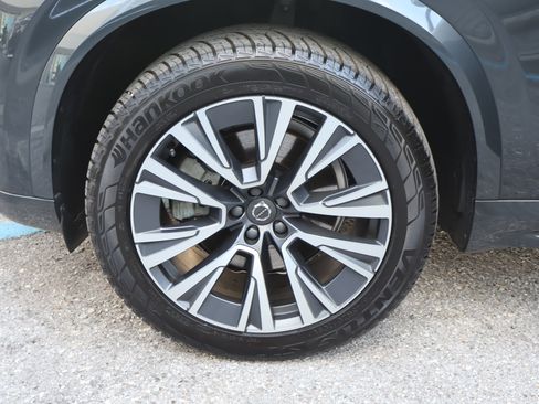 Used 2022 Volvo XC90 T6 Momentum w/ Advanced Package image 13