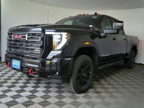 New 2026 GMC Sierra 2500 AT4 w/ AT4 Premium Plus Package AWD/4WD image 6