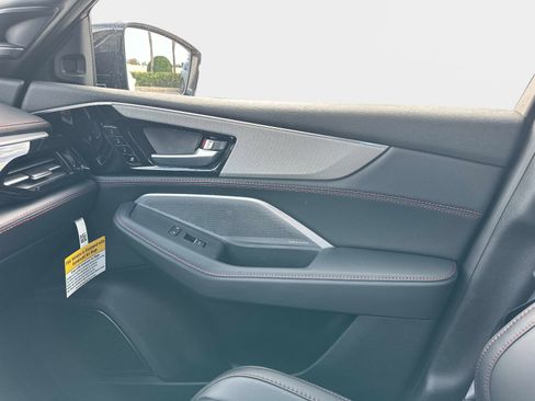 Used 2026 Acura MDX A-Spec image 22