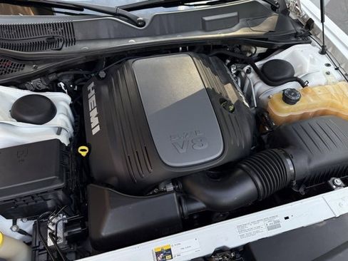 Used 2013 Dodge Challenger R/T Plus image 31