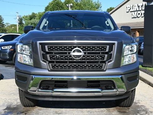 Used 2024 Nissan Titan SV AWD/4WD image 2