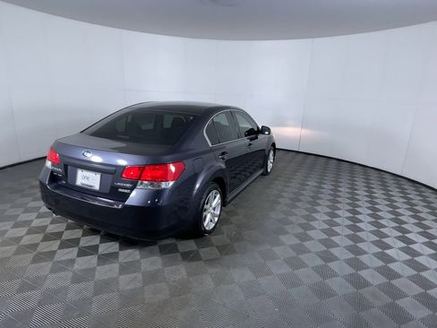 Used 2013 Subaru Legacy 2.5i Premium w/ All-Weather Pkg image 8