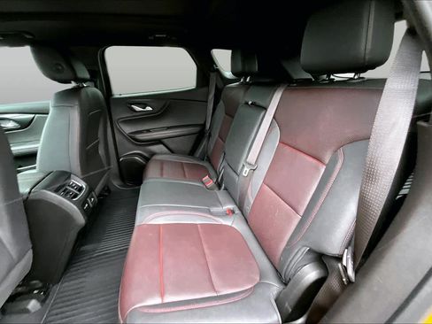 Used 2023 Chevrolet Blazer RS w/ Driver Confidence II Package FWD image 21