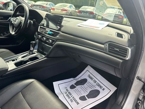 Used 2019 Honda Accord Sport image 39