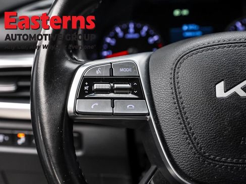 Used 2022 Kia Telluride LX image 15