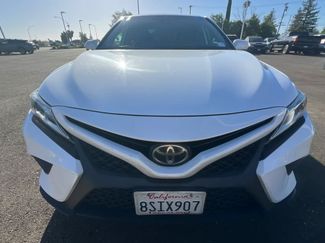 Used 2019 Toyota Camry SE FWD video 2