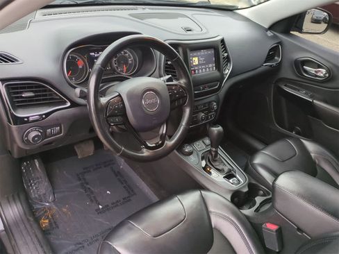 Certified 2020 Jeep Cherokee Latitude Plus image 10