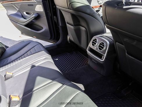 Used 2020 Mercedes-Benz S 560 4MATIC Sedan image 36