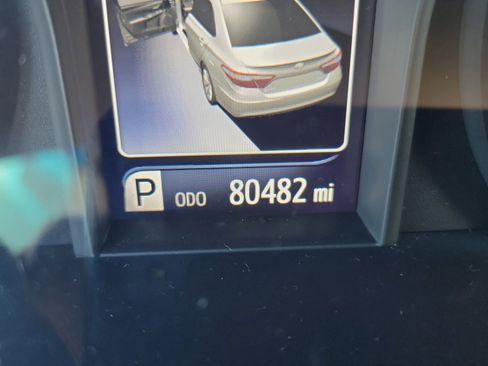 Used 2015 Toyota Camry SE image 23