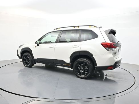 Used 2024 Subaru Forester Wilderness AWD/4WD image 5