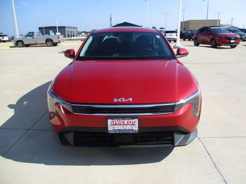 Used 2025 Kia K4 FWD image 9