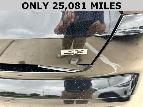 Used 2023 Kia Sorento SX AWD/4WD image 4