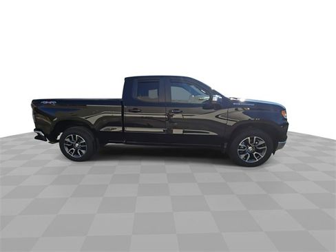 Certified 2023 Chevrolet Silverado 1500 LT image 9