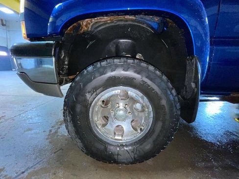 Used 2003 Chevrolet Silverado 1500 LS w/ Off-Road Package image 12