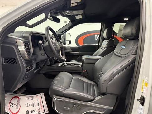 New 2026 Ford F250 Platinum image 10