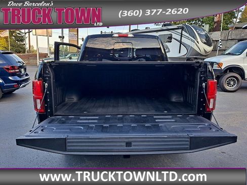 Used 2018 Ford F150 Lariat w/ Equipment Group 502A Luxury image 11