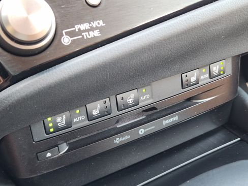 Used 2022 Lexus ES 350 w/ Premium Package FWD image 13