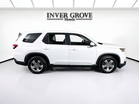 Used 2023 Honda Pilot EX-L image 4