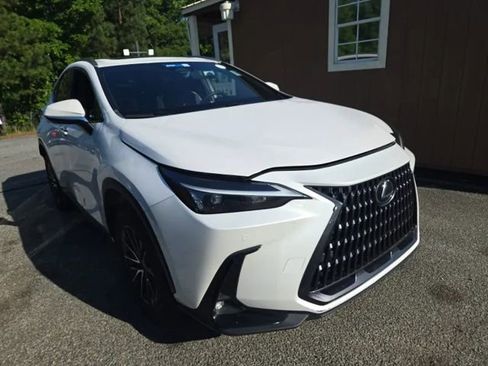 Used 2022 Lexus NX 350 AWD image 4