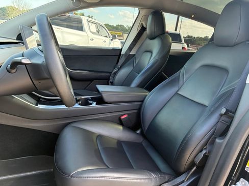 Used 2020 Tesla Model Y Long Range AWD/4WD image 4