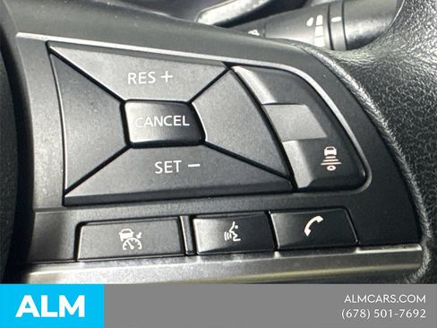 Used 2024 Nissan Sentra SV FWD image 28