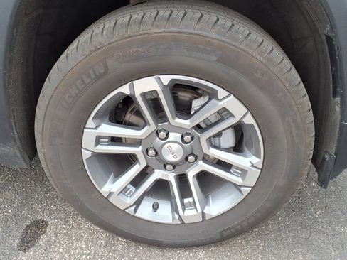 Used 2025 GMC Terrain Elevation AWD/4WD image 14