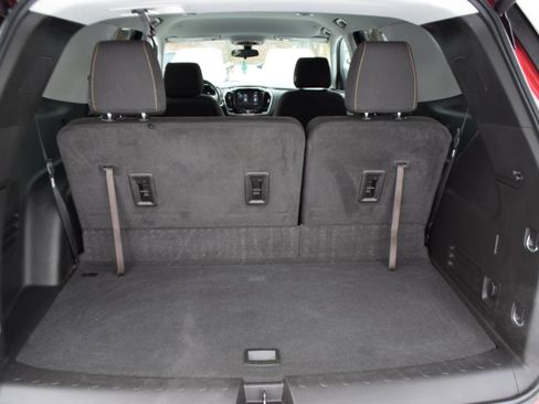 Used 2019 Chevrolet Traverse LT w/ LPO, Floor Liner Package image 38
