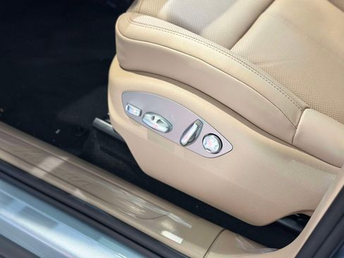 New 2026 Porsche Macan image 20