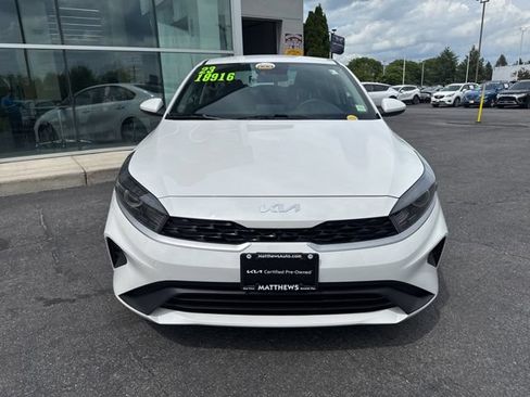 Certified 2023 Kia Forte LXS FWD image 9